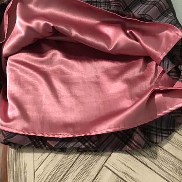 Monroe & Main Skirt - Picture 4 of 4